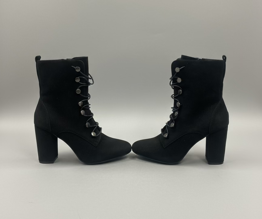 Black Yoki Boots
