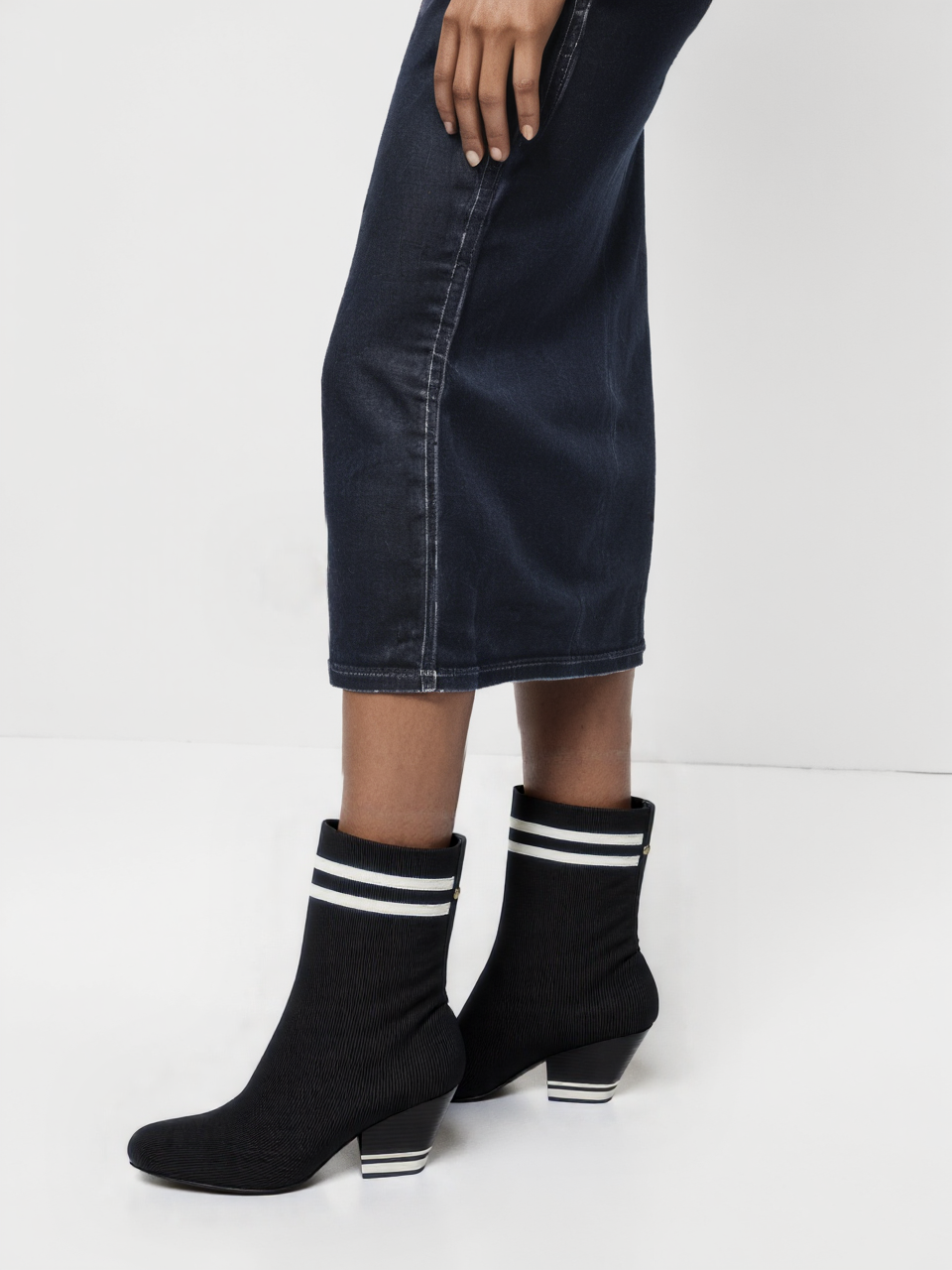 Circus Short Boot